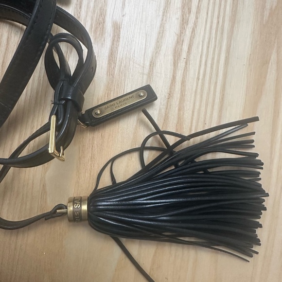 Saint Laurent Black Quilted Leather Lou Camera Crossbody Bag - Picture 5 of 6